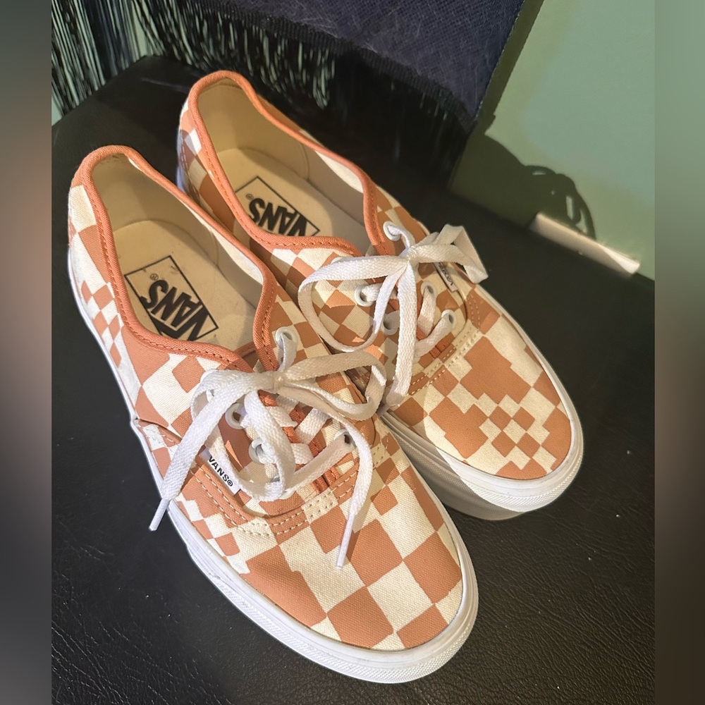 Checkered platform Vans size 7.5